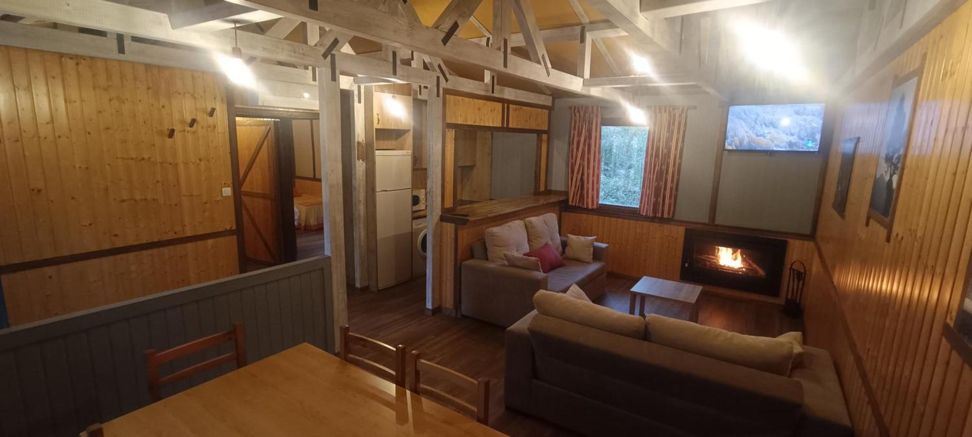 Casas Rurales Vado Del Rio Tus Cortijo Prados Exterior foto